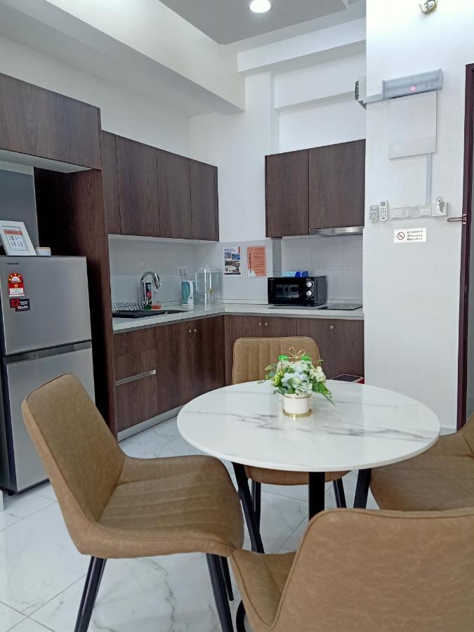 Al Zahra Homestay By Troika Kota Bharu "Stay In Style, Sleep In Comfort" 外观 照片
